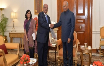 Foreign Minister of Algeria, H.E. Abdelkader Messahel received by the Indian President H.E. Ram Nath Kovind on 31st January 2019 at Presidential Palace in New Delhi.